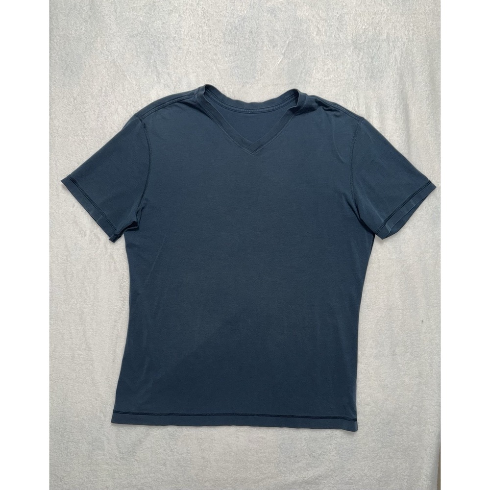 Lululemon Men Navy Blue V Neck Mens T Shirt Size Medium